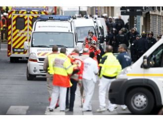 Paris’te bir şok daha: Patlayıcı bulundu !