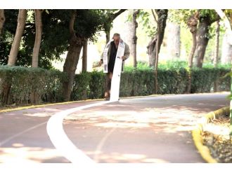 136 metrelik mektup ’şov’ çıktı