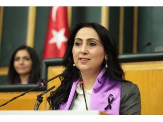 HDP ilk grup toplantısını kadınlara ayırdı