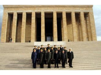 Başbakan’dan muhabirlere ödüllü teklif