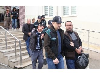 Bursa’da 20 gözaltı