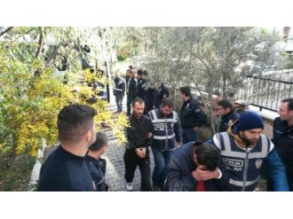 22 insan taciri yakalandı