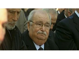 Hasan Pulur hayatını kaybetti