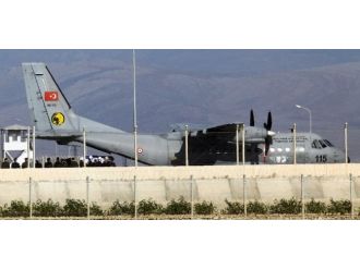 Rus pilotun cenazesi, askeri törenle uğurlandı