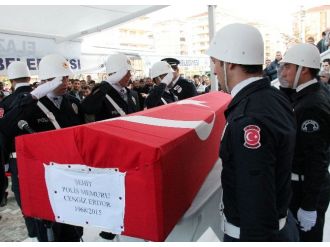 Şehit polis son yolculuğuna uğurlandı