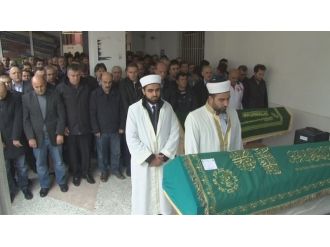 Vinç dehşetinde hayatını kaybedenler son yolculuğuna uğurlandı