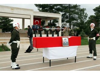 Şehit uzman çavuş memleketine uğurlandı