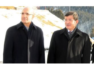 TÜSİAD’ın onur konukları Davutoğlu ve Şimşek