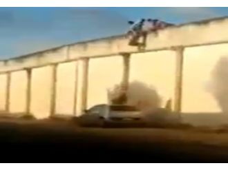 Hapishaneden böyle firar ettiler !