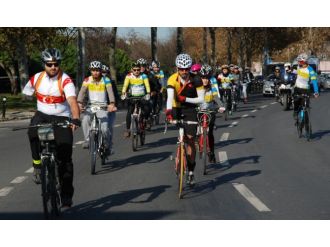 ’Barikatsız Bir Dünya’ için pedal çevirdiler