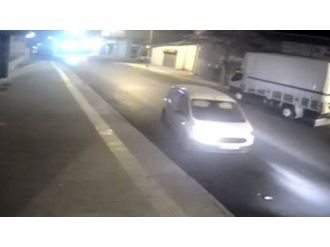 Beyaz minibüslü hırsızlar esnafın kabusu oldu