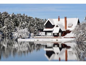 Gölcük Tabiat Parkı’nda muhteşem manzara