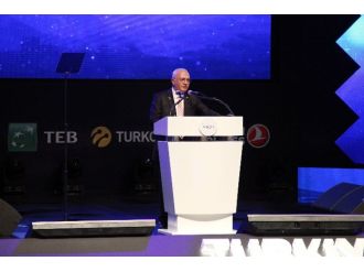 "Ekonomideki büyüme beklenenin üzerinde"