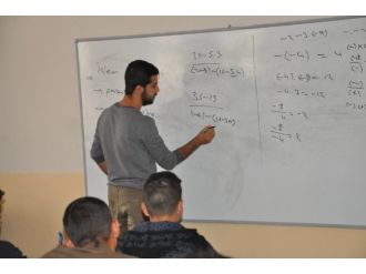 Hem doktor hem öğretmen