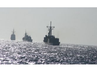 NATO gemileri Akdeniz’de eğitim yaptı