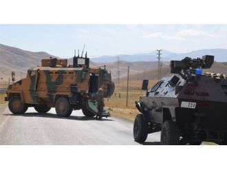 Valilik: 2 asker yaralandı, 1 terörist öldürüldü