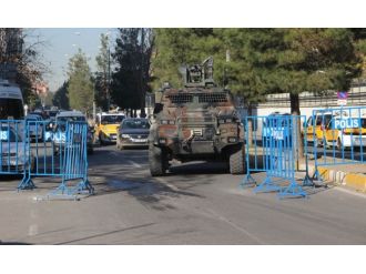 Sur’da yasak sürüyor