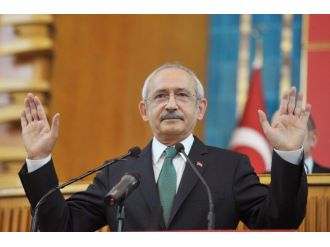 Başbakan Davutoğlu’na çağrı yaptı