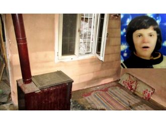 Babası odaya girdiğinde...