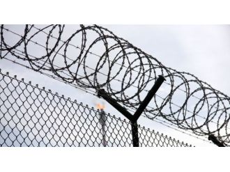 Cezaevlerinde toplamda kaç bin kişi var ?