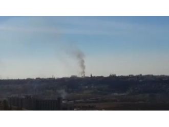 Teröristler Sur’da iki okulu ateşe verdi