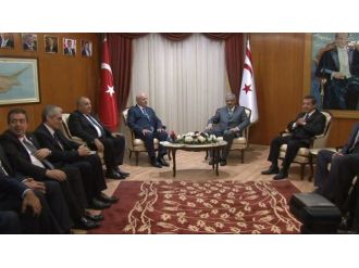 Kahraman mevkidaşı ve Başbakan’la görüştü