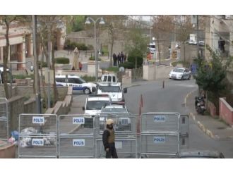 Yoğun güvenlik önlemleri altında hizmet vermeye başladı