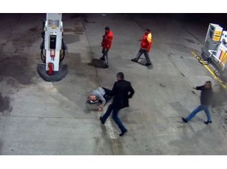 Benzinlikteki cinayet kamerada