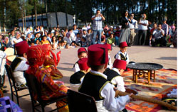 TÜRKOĞLU ŞEHİT POLİS ALİ AKÇİÇEK ANAOKULUNDAN YIL SONU ŞENLİĞİ