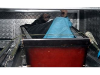 Vücudu taş kesilince tabut kapatılamadı