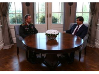 Orgeneral Hulusi Akar’ı kabul etti