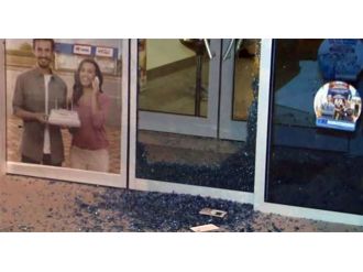 Hırsızlık yaparken suçüstü yakalandı