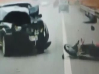 Havada taklalar attı!