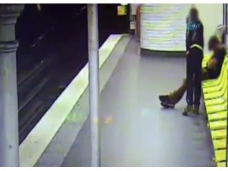 Önce soydu sonra hayatını kurtarmaya çalıştı