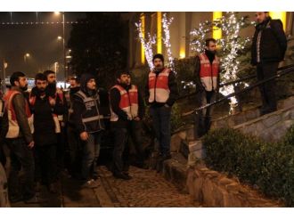 İstanbul’da lüks eğlence mekanlarına baskın