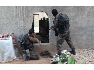 Mardin’de 5 terörist öldürüldü