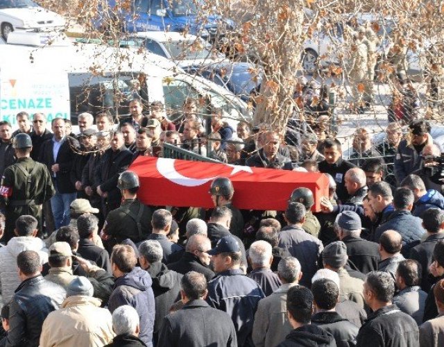 Uzman Çavuş Şahin, Son Yolculuğuna Uğurlandı