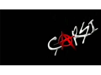 Çarşı’dan Can Dündar’a selam