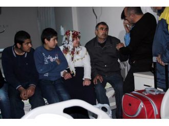 Sur’dan kaçan aile hastaneye sığındı