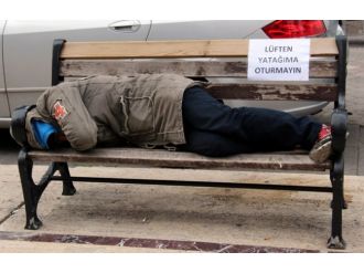 ’Lütfen yatağıma oturmayın’