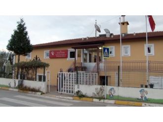 Engellilere kahkahalar eşliğinde işkence