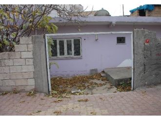 Bahçe kapısını çaldılar