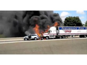 Zincirleme kaza ve yangın !