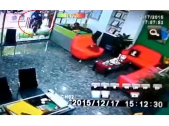 Dikkat motosiklet girebilir !