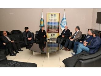 CHP’li vekillerden Diyarbakır Büyükşehir Belediyesine ziyaret