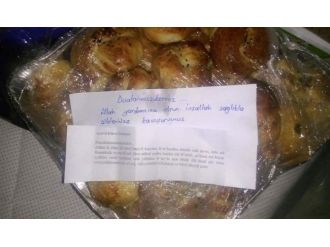 Asker ile polise eş ve çocuklarından moral