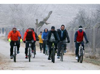 Bakan Müezzinoğlu eksi 3 derecede pedal çevirdi