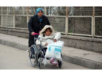 Küçük Şeydanur tedavi edilmeyi bekliyor