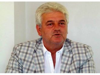 CHP’li başkan CHP’li vekili eleştirdi