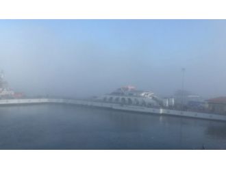 Sebze ve meyveler iskelede kaldı